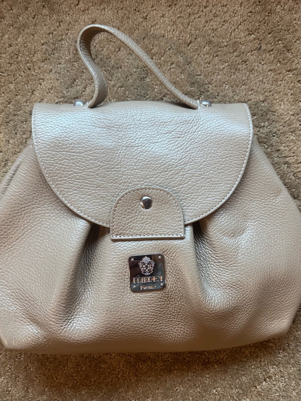 I Medici Firenze Italian
Pebbled Leather Convertible
Backpack Satchel Bag Taupe